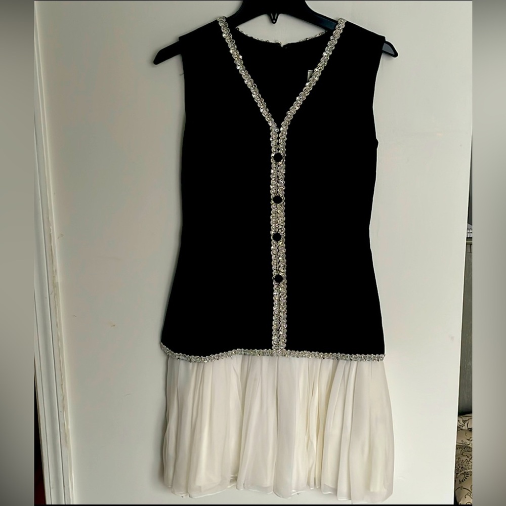 Lee Jordan New York Vintage Velvet Dress V Neck Silver and rhinestones Design - Picture 2 of 8